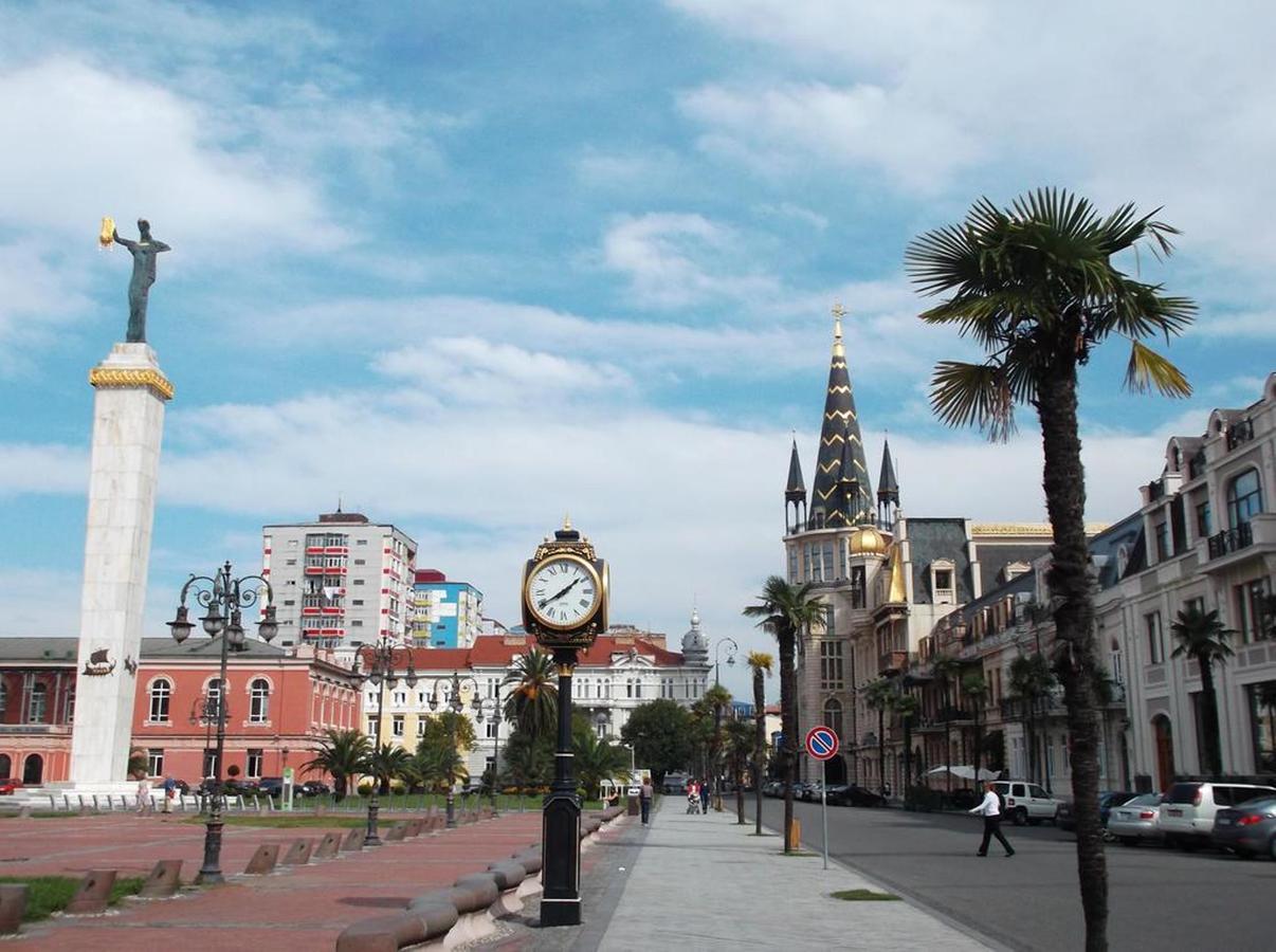 Old Batumi Apartment Ngoại thất bức ảnh